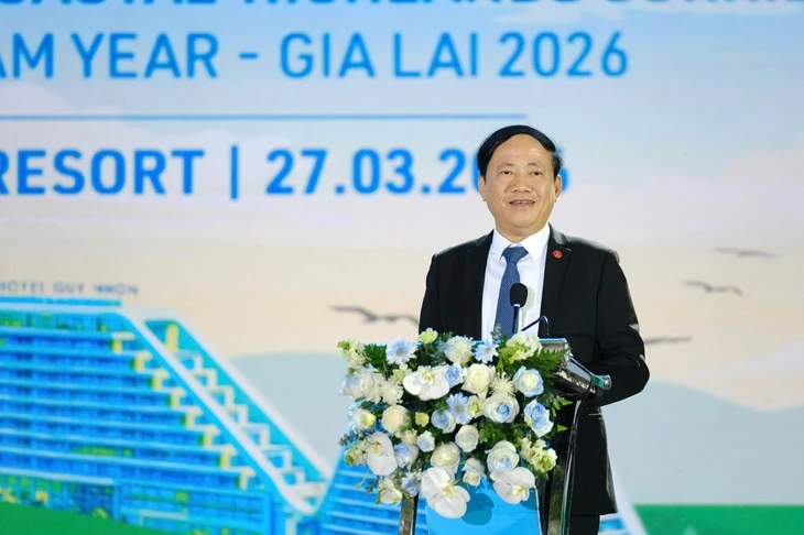 Chủ tịch FLC Trịnh Văn Quyết: Du lịch và hàng không phải quấn quýt như đôi tình nhân Chủ tịch FLC Trịnh Văn Quyết: Du lịch và hàng không phải quấn quýt như đôi tình nhân