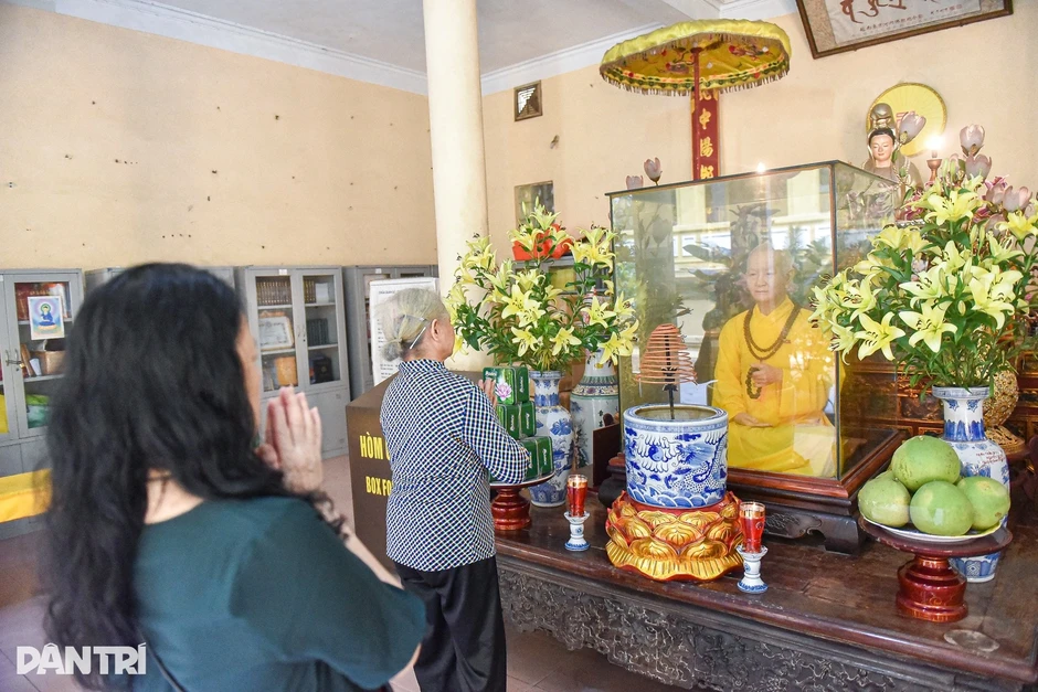 Chuyện về ngôi chùa ở Hà Nội đón Nhà vua Thái Lan và Hoàng hậu đến lễ Phật Chuyện về ngôi chùa ở Hà Nội đón Nhà vua Thái Lan và Hoàng hậu đến lễ Phật