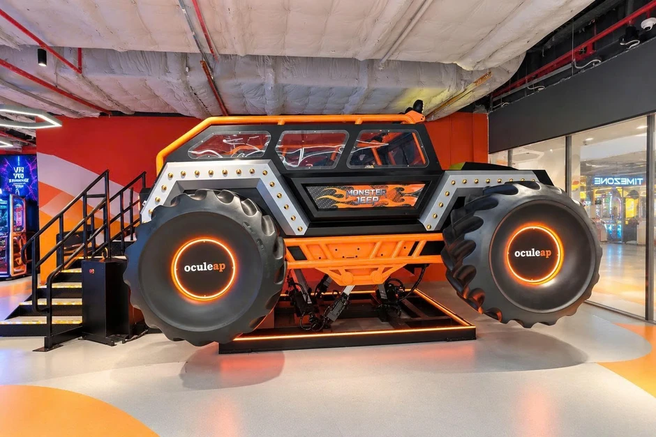 City Games Plus: Trải nghiệm Jeep VR và mô hình thám hiểm không gian City Games Plus: Trải nghiệm Jeep VR và mô hình thám hiểm không gian