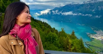 Cô gái Hà Nội rơi điện thoại đắt tiền xuống sông ở Thụy Sĩ: Cái kết khó tin