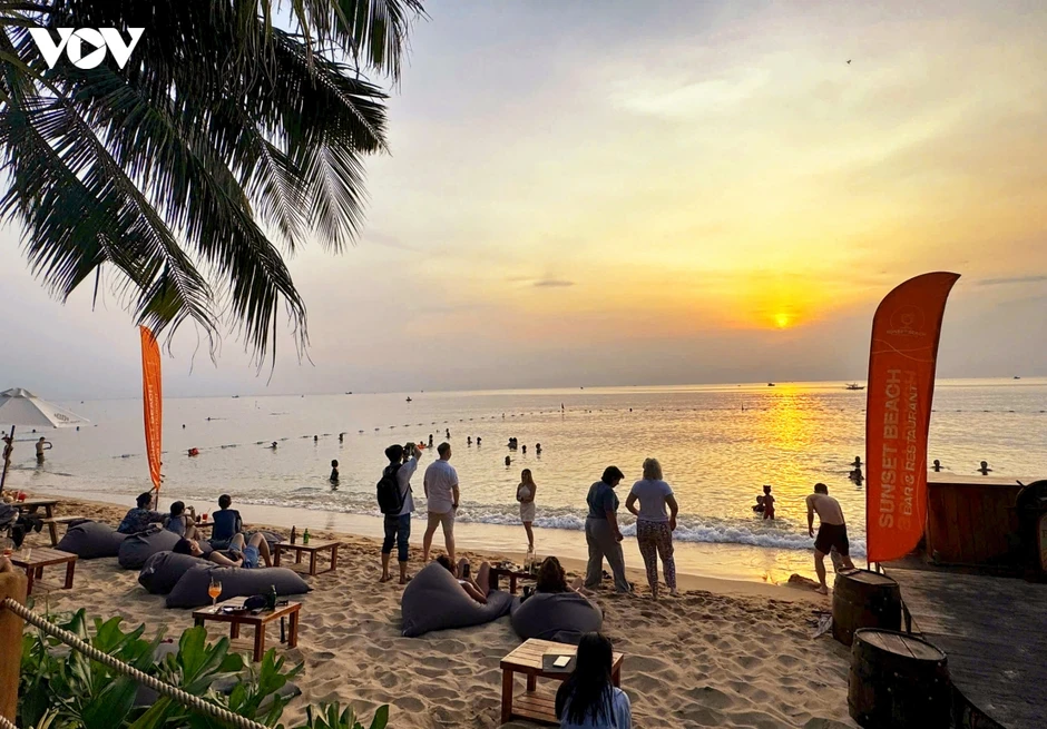 Có thêm chuyến bay thẳng đưa du khách Nga đến Phú Quốc Có thêm chuyến bay thẳng đưa du khách Nga đến Phú Quốc
