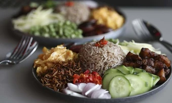 Cơm rang mắm tôm bị liệt vào top món ăn dở nhất Đông Nam Á