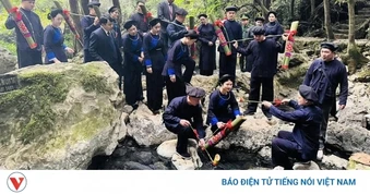 Công bố tour du lịch “Hành trình theo chân Bác” dịp Lễ hội Về nguồn Pác Bó 2026