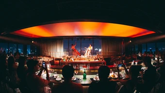 Dạ Dining kết hợp ẩm thực với nghệ thuật trình diễn Trung Hoa