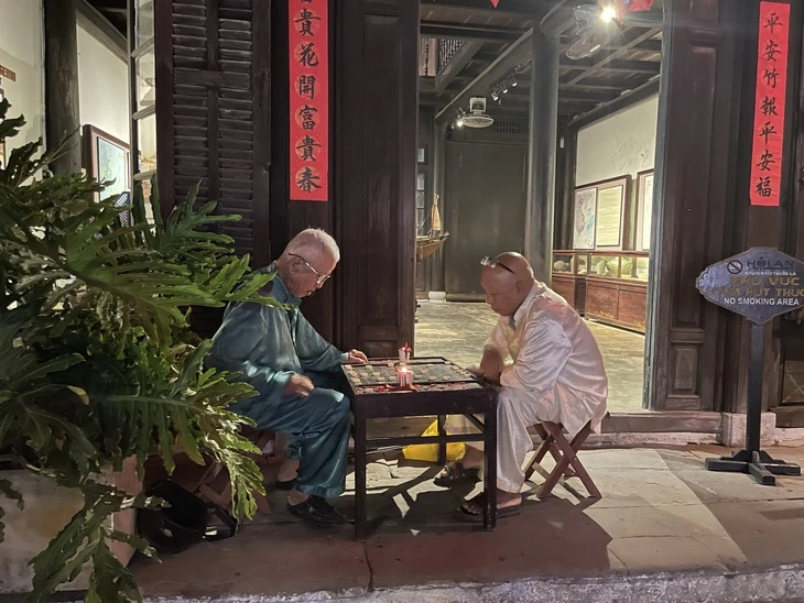 Đà Nẵng, Hội An đông khủng khiếp trong ngày và đêm đầu kỳ nghỉ 30-4