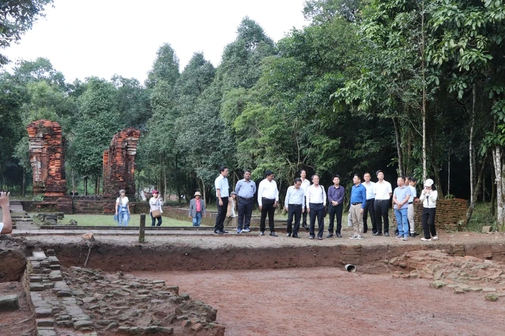 Đà Nẵng sẽ là trung tâm văn hóa, nghệ thuật sáng tạo miền Trung và cả nước Đà Nẵng sẽ là trung tâm văn hóa, nghệ thuật sáng tạo miền Trung và cả nước