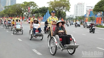 Đà Nẵng triển khai bảo đảm an ninh, an toàn và nâng cao chất lượng phục vụ du lịch