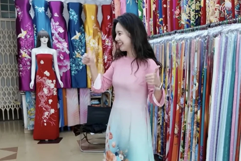 Đặc sản 15.000 đồng ở Cồn Hến làm khách Hàn tấm tắc khen, muốn ăn cả 2 phần