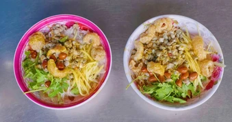 Đặc sản 15.000 đồng ở Cồn Hến làm khách Hàn tấm tắc khen, muốn ăn cả 2 phần