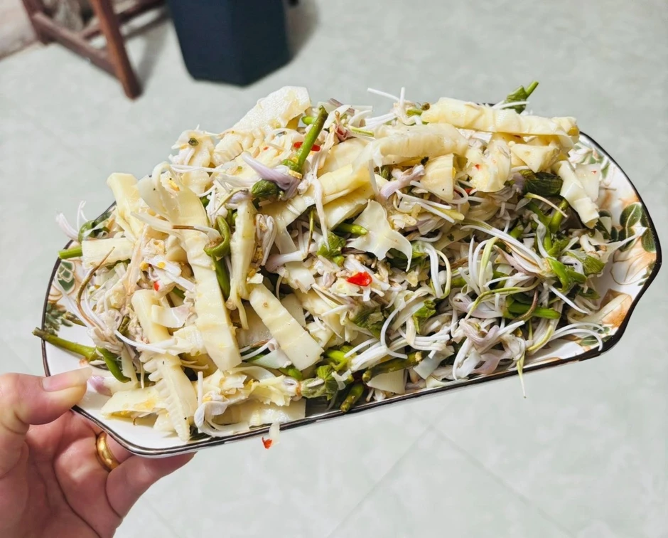 Đặc sản giải ngán đầu năm ở Tây Bắc, khách Hà Nội vượt trăm km đến thưởng thức Đặc sản giải ngán đầu năm ở Tây Bắc, khách Hà Nội vượt trăm km đến thưởng thức