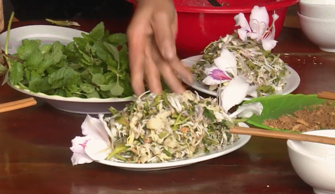 Đặc sản giải ngán đầu năm ở Tây Bắc, khách Hà Nội vượt trăm km đến thưởng thức Đặc sản giải ngán đầu năm ở Tây Bắc, khách Hà Nội vượt trăm km đến thưởng thức