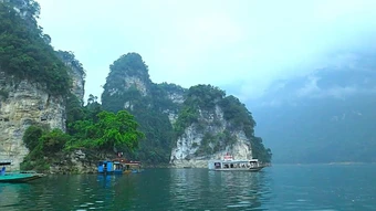 Đánh thức tiềm năng du lịch hồ Na Hang