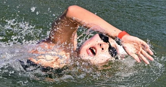 Đầu tư 30.000 tỷ đồng, sông Seine ô nhiễm lột xác thành điểm bơi hút khách