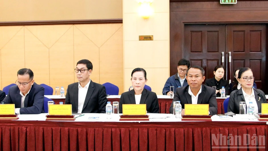 Đẩy mạnh hợp tác phát triển văn hóa-du lịch giữa tỉnh Lâm Đồng và Champasak Đẩy mạnh hợp tác phát triển văn hóa-du lịch giữa tỉnh Lâm Đồng và Champasak