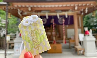 Đền thờ cầu vé đi 'đu idol' ở Nhật Bản