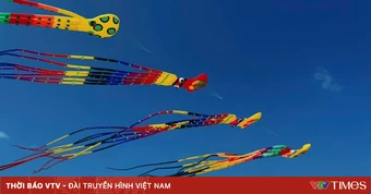 Diều khổng lồ rực rỡ bầu trời Nha Trang trong mùa Festival Biển
