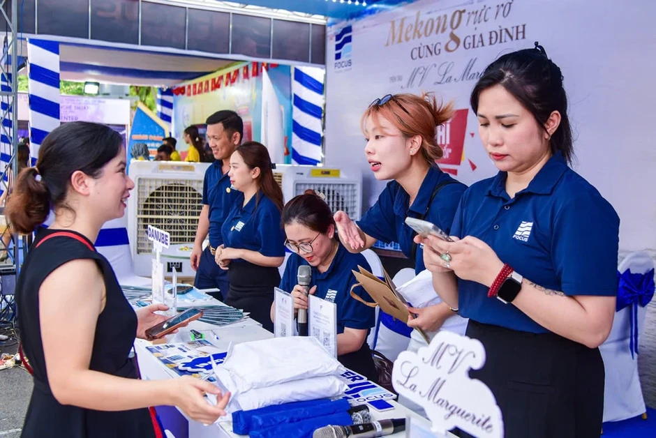 Doanh nghiệp lữ hành tìm cách 'giải nhiệt' giá tour dịp lễ 30-4 và 1-5 Doanh nghiệp lữ hành tìm cách 'giải nhiệt' giá tour dịp lễ 30-4 và 1-5