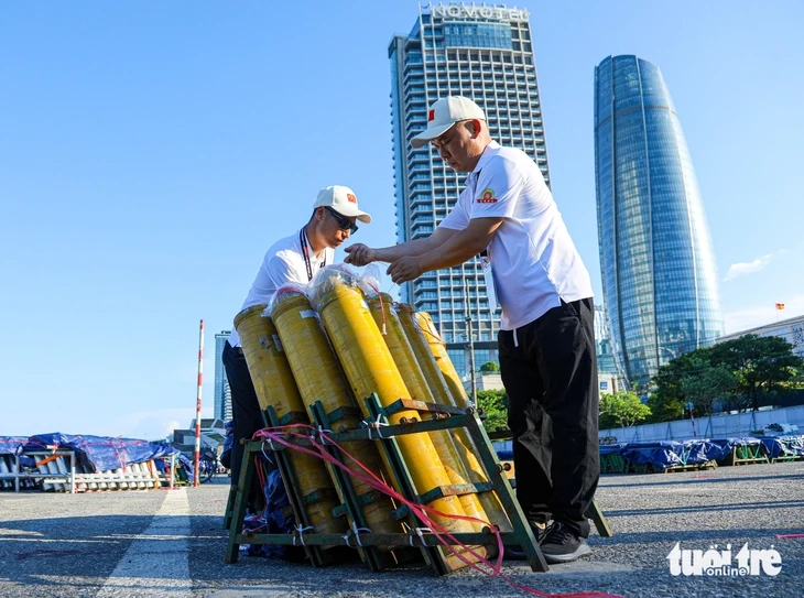 Đội chủ nhà Việt Nam và đương kim vô địch Trung Quốc hé lộ màn 'khai hỏa' đầy bất ngờ tại DIFF 2026 Đội chủ nhà Việt Nam và đương kim vô địch Trung Quốc hé lộ màn 'khai hỏa' đầy bất ngờ tại DIFF 2026