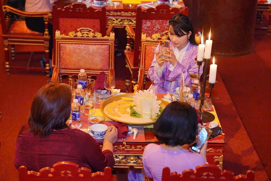 Đón “một nửa Việt Nam”, Chủ tịch thành phố Huế gửi thư tri ân du khách