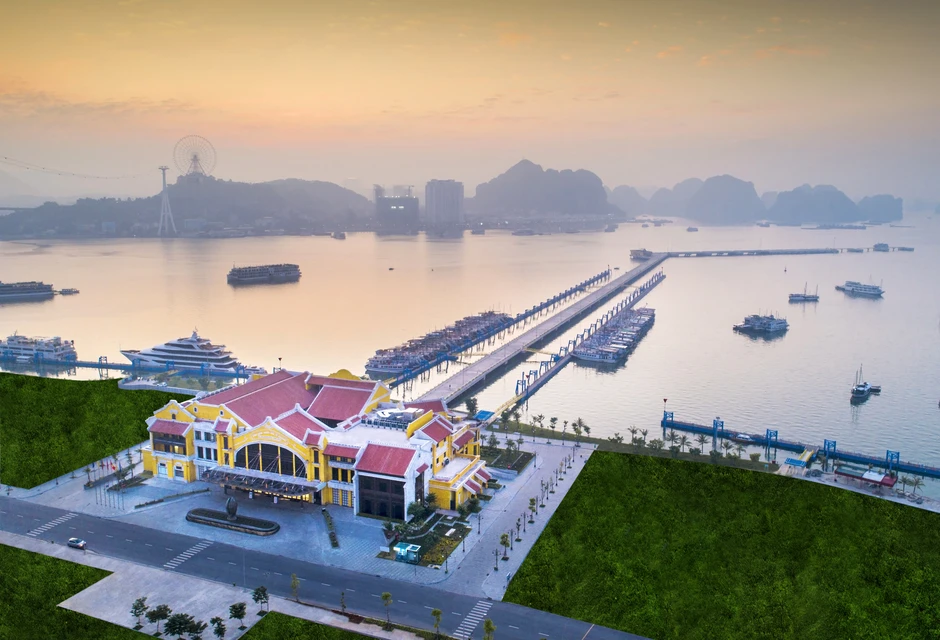 Du khách kín lịch chơi lễ Quốc khánh tại thành phố Quảng Ninh Du khách kín lịch chơi lễ Quốc khánh tại thành phố Quảng Ninh