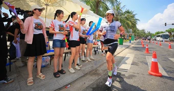 Du khách, người dân than kẹt xe nhiều giờ vì giải Ironman, Đà Nẵng nói tiếp thu các góp ý