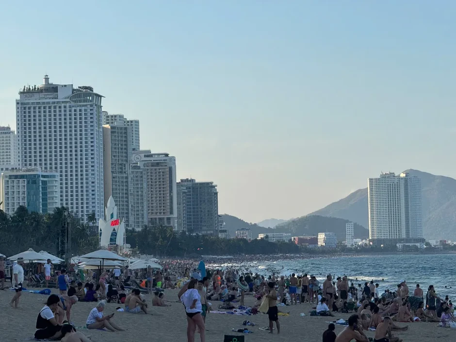 Du khách quốc tế thích thú với không khí nghỉ lễ tại Nha Trang Du khách quốc tế thích thú với không khí nghỉ lễ tại Nha Trang