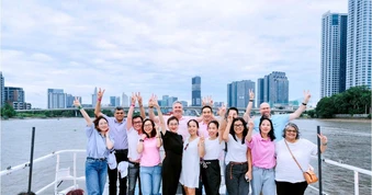 Du lịch đường sông TP.HCM thay áo mới