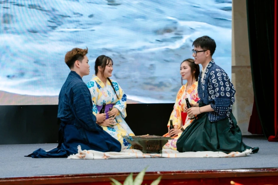 'Du lịch giáo dục giúp người trẻ trưởng thành qua trải nghiệm thực tế' 'Du lịch giáo dục giúp người trẻ trưởng thành qua trải nghiệm thực tế'