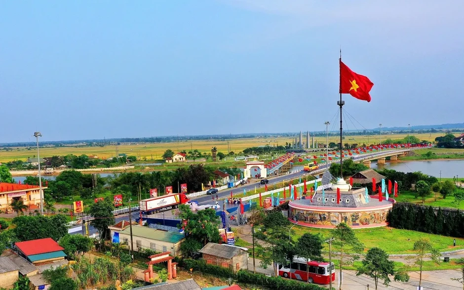 Du lịch về nguồn Quảng Trị - Đánh thức ký ức, lan tỏa giá trị lịch sử Du lịch về nguồn Quảng Trị - Đánh thức ký ức, lan tỏa giá trị lịch sử