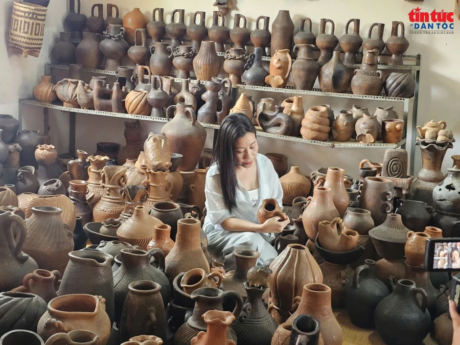 Đưa giá trị văn hóa làng nghề gốm Bàu Trúc vào sản phẩm du lịch Đưa giá trị văn hóa làng nghề gốm Bàu Trúc vào sản phẩm du lịch