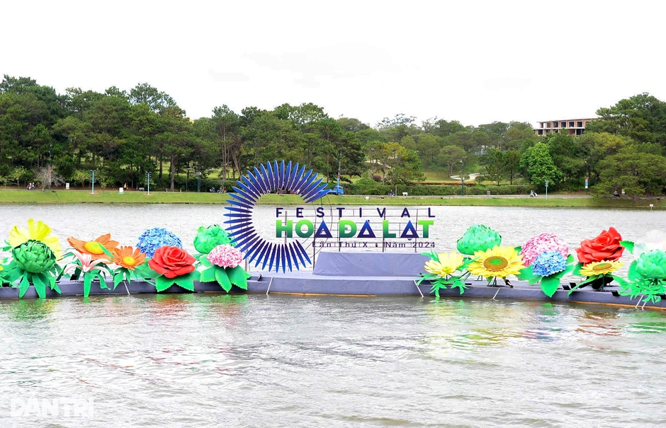 Festival Hoa Đà Lạt với hàng chục chương trình nghệ thuật độc đáo