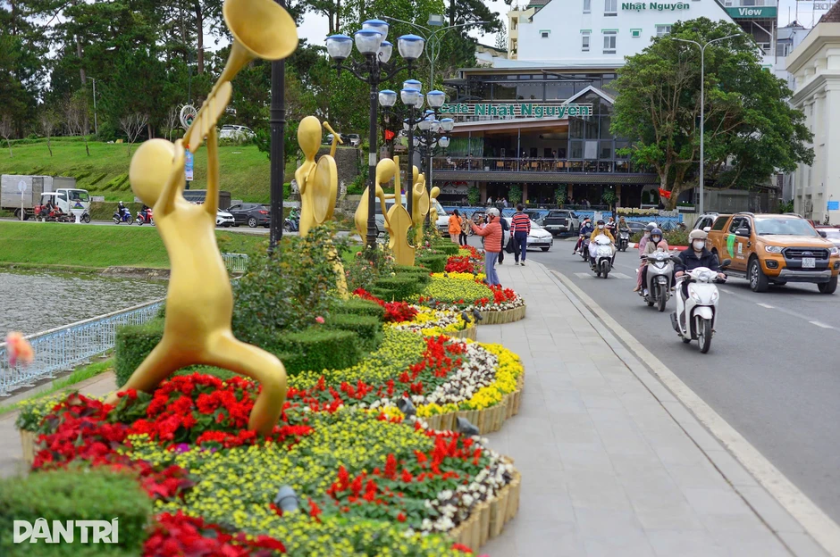 Festival Hoa Đà Lạt với hàng chục chương trình nghệ thuật độc đáo
