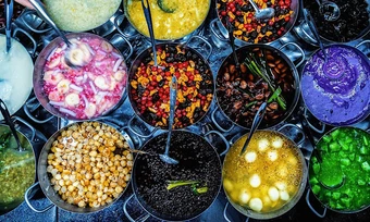 Food tour Huế với 200.000 đồng