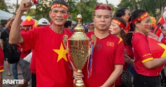 Giá vé cao nhất 20 triệu đồng đi Hà Nội - Bangkok cổ vũ chung kết ASEAN Cup