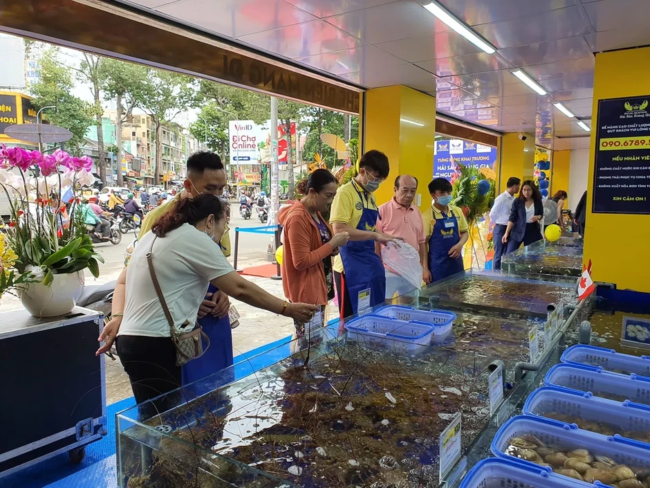 Giải pháp "chống chặt chém" khi ăn hải sản ở điểm du lịch Giải pháp "chống chặt chém" khi ăn hải sản ở điểm du lịch