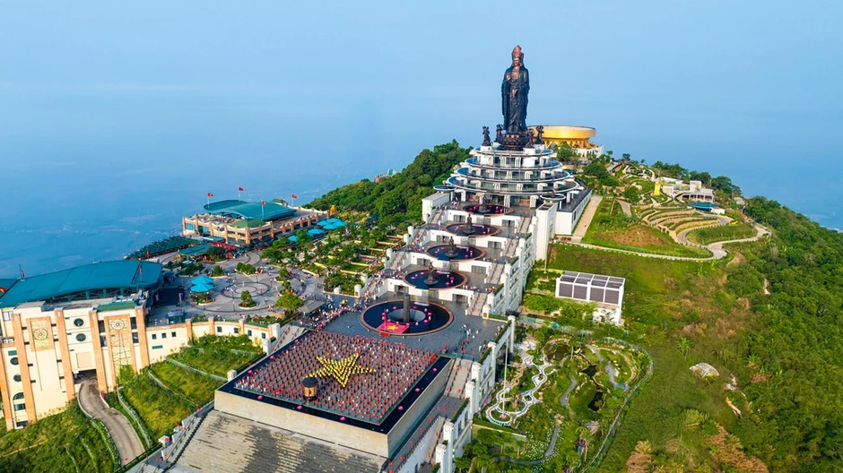 Gợi ý loạt điểm đến từ Bắc vào Nam dịp Quốc khánh Gợi ý loạt điểm đến từ Bắc vào Nam dịp Quốc khánh