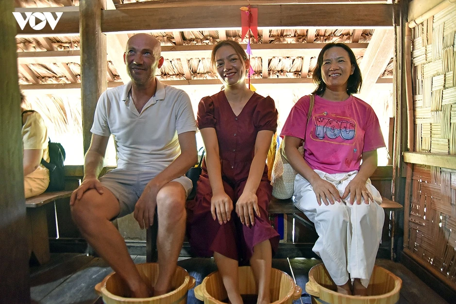 Hà Nội kỳ vọng đưa Làng Văn hóa thành điểm đến du lịch văn hóa hàng đầu cả nước Hà Nội kỳ vọng đưa Làng Văn hóa thành điểm đến du lịch văn hóa hàng đầu cả nước