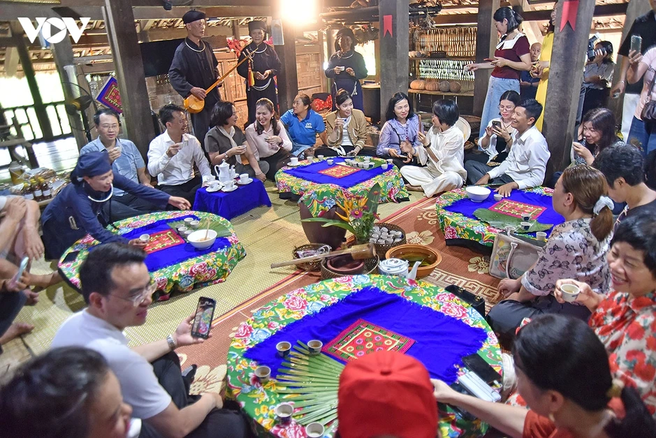 Hà Nội kỳ vọng đưa Làng Văn hóa thành điểm đến du lịch văn hóa hàng đầu cả nước Hà Nội kỳ vọng đưa Làng Văn hóa thành điểm đến du lịch văn hóa hàng đầu cả nước