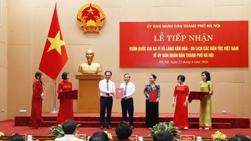 Hà Nội tiếp nhận quản lý Vườn quốc gia Ba Vì, Làng Văn hóa-Du lịch các dân tộc Việt Nam Hà Nội tiếp nhận quản lý Vườn quốc gia Ba Vì, Làng Văn hóa-Du lịch các dân tộc Việt Nam