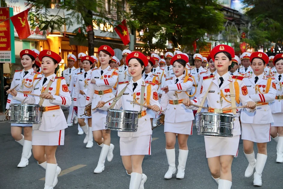 Hải Phòng: Khai mạc chuỗi hoạt động văn hóa đặc sắc tại dải vườn hoa trung tâm Hải Phòng: Khai mạc chuỗi hoạt động văn hóa đặc sắc tại dải vườn hoa trung tâm