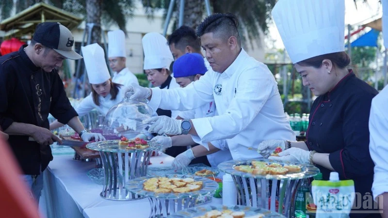 Hành trình khám phá ẩm thực tại Lễ hội Đà Nẵng Food Tour 2026 Hành trình khám phá ẩm thực tại Lễ hội Đà Nẵng Food Tour 2026