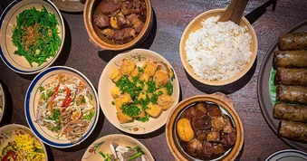 Hành trình khám phá ẩm thực Việt Nam của du khách quốc tế