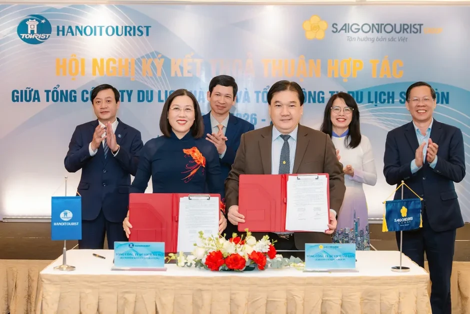 Hanoitouris và Saigontourist ký kết Biên bản ghi nhớ hợp tác Hanoitouris và Saigontourist ký kết Biên bản ghi nhớ hợp tác