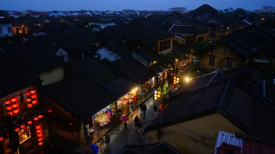 Hội An chuẩn bị cho Lễ hội đèn lồng quốc tế đầu tiên Hội An chuẩn bị cho Lễ hội đèn lồng quốc tế đầu tiên