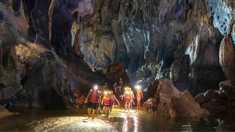Hợp tác quốc tế về quản lý, bảo tồn và phát huy giá trị hệ thống hang động Phong Nha-Kẻ Bàng