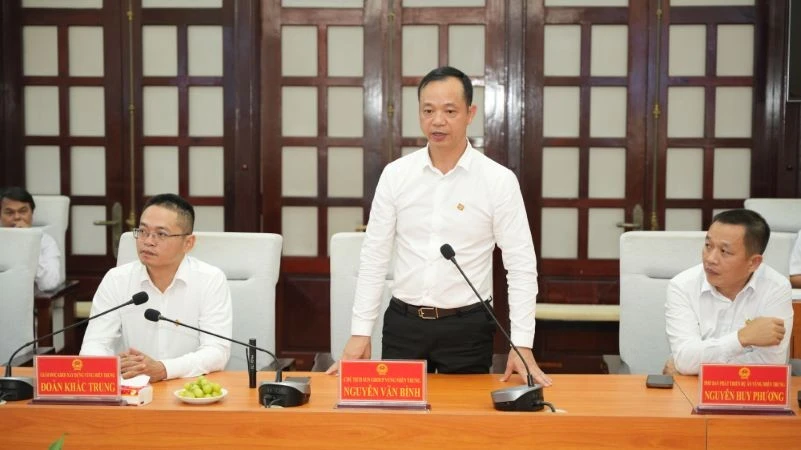Huế hợp tác với Sun Group phát triển các sản phẩm du lịch, dịch vụ mới Huế hợp tác với Sun Group phát triển các sản phẩm du lịch, dịch vụ mới