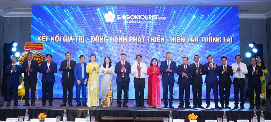 Kết nối giá trị, nâng sức cạnh tranh cho du lịch Việt Nam Kết nối giá trị, nâng sức cạnh tranh cho du lịch Việt Nam