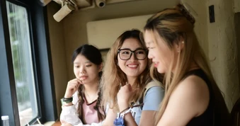 Khách Trung Quốc đến Việt Nam có 'diễn biến lạ'