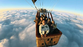 Khách Việt lạc vào xứ 'thần tiên' giữa biển mây ở Australia