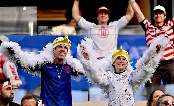 Khách xem World Cup tiếc nuối vì sắp kết thúc, nhiều người chưa muốn về Khách xem World Cup tiếc nuối vì sắp kết thúc, nhiều người chưa muốn về